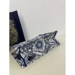 Medium Dior Book Tote bag - Image 7