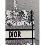 Medium Dior Book Tote bag - Image 7