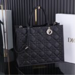 large Diro Book Tote bag - Image 9