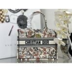 Medium Dior Book Tote bag - Image 7