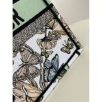 Medium Dior Book Tote bag - Image 6