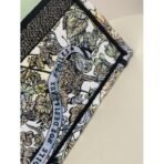 Medium Dior Book Tote bag - Image 6