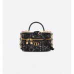30 Montaigne Avenue handbag
