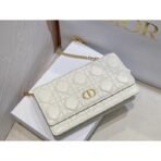 30 Montaigne Aphrodite Handbag - Image 8