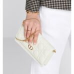 30 Montaigne Aphrodite Handbag - Image 12