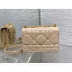 Long chain saddle wallet - Image 5