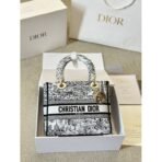 Dior Bobby East West  bag - Image 10