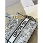 Dior Bobby East West  bag - Image 7