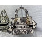 30 Montaigne handbag - Image 8