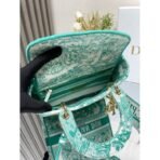 30 Montaigne handbag - Image 10