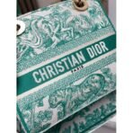 30 Montaigne handbag - Image 7