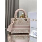 30 Montaigne Dior Midi Mini Chain Handbag - Image 7