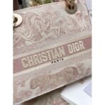 30 Montaigne Dior Midi Mini Chain Handbag - Image 4
