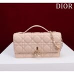 Saddle handbag - Image 9