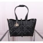 Medium Dior Toujours bag - Image 4