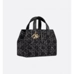 Medium Dior Toujours bag
