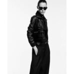 MANHATTAN SMALL IN SHINY CROCODILE-EMBOSSED LEATHER - Image 11