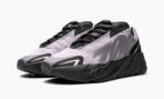Yeezy 700 MNVN Geode - Image 3