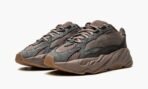 Yeezy Boost 700 V2 Mauve - Image 3