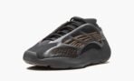 Yeezy 700 V3 Clay Brown - Image 5