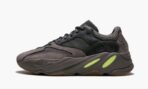 Yeezy Boost 700 Mauve - Image 2