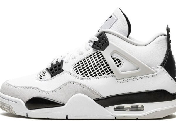 Air Jordan 4 Retro Military Black