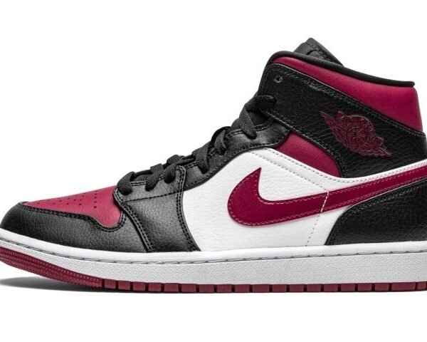 Air Jordan 1 Mid Bred Toe