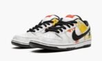 SB Dunk Low Tie-Dye Rayguns 2019  White - Image 4