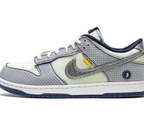 Dunk Low Union  Passport Pack  Pistachio