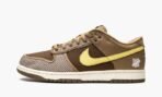 Dunk Low SP Undefeated Canteen - Image 2
