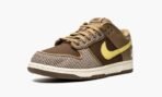 Dunk Low SP Undefeated Canteen - Image 5