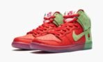 SB Dunk High Strawberry Cough - Image 3