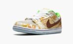 SB Dunk Low Street Hawker - Image 5