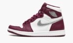 Air Jordan 1 Retro High OG Bordeaux - Image 2