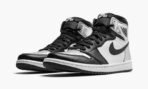 WMNS Air Jordan 1 Retro High OG Silver Toe - Image 3