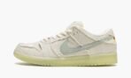 SB Dunk Low Mummy - Image 2