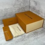 Louis Vuitton - Image 9